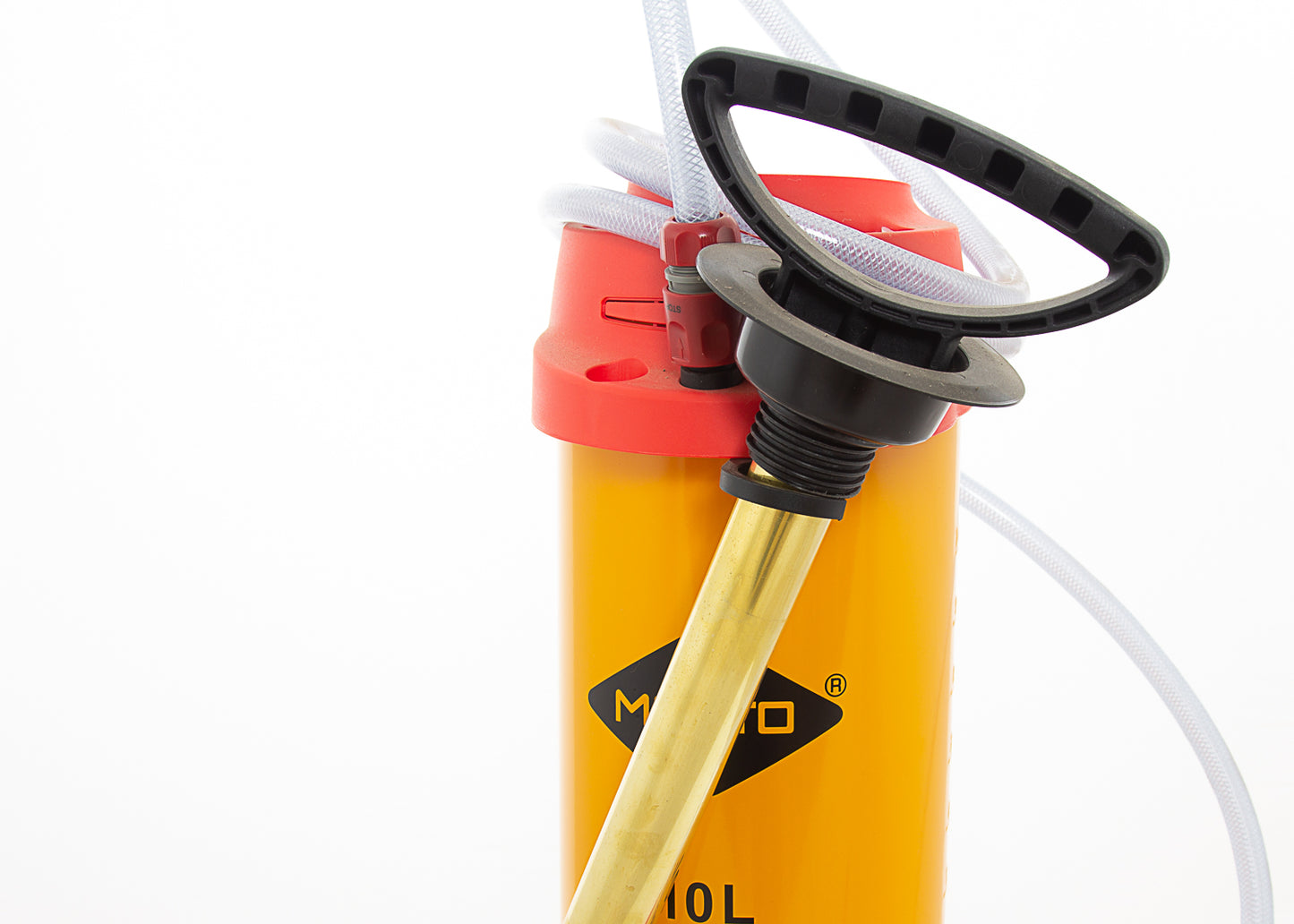 photo showing the compression shaft holding clip of our steel dust suppression tank