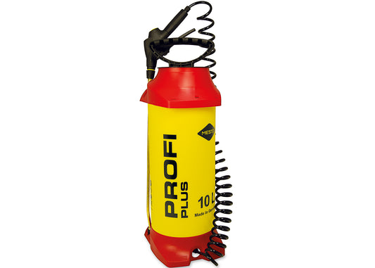 our 10 litre garden sprayer with 2.5 metre recoil hose